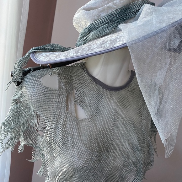 Adult ghostly gal zombie scary Halloween costume one size fits most adults - Picture 9 of 15